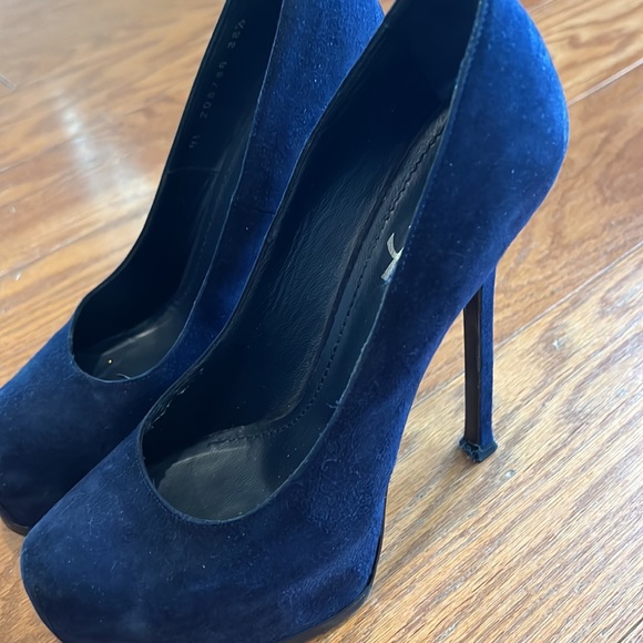 YSL! Classics! Timeless! Navy Blue Suede. Size 38.5 - Picture 4 of 12